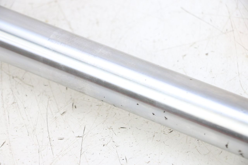 photo de LEFT FORKS LEG HONDA MTX TC02 125 (1987 - 1989)