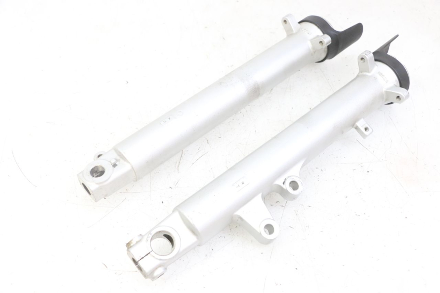 photo de FORKS LEG SUZUKI GS GSE 500 (2001 - 2003)