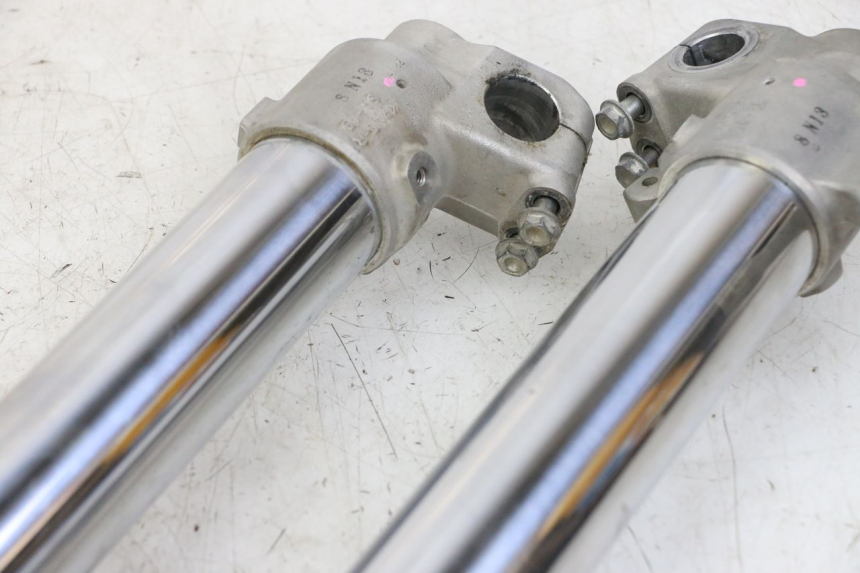 photo de FORKS LEG HONDA CRF R 250 (2020 - 2021)