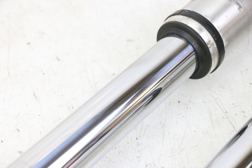 photo de FORKS LEG HONDA VT C2 SHADOW 750 (1997 - 2001)