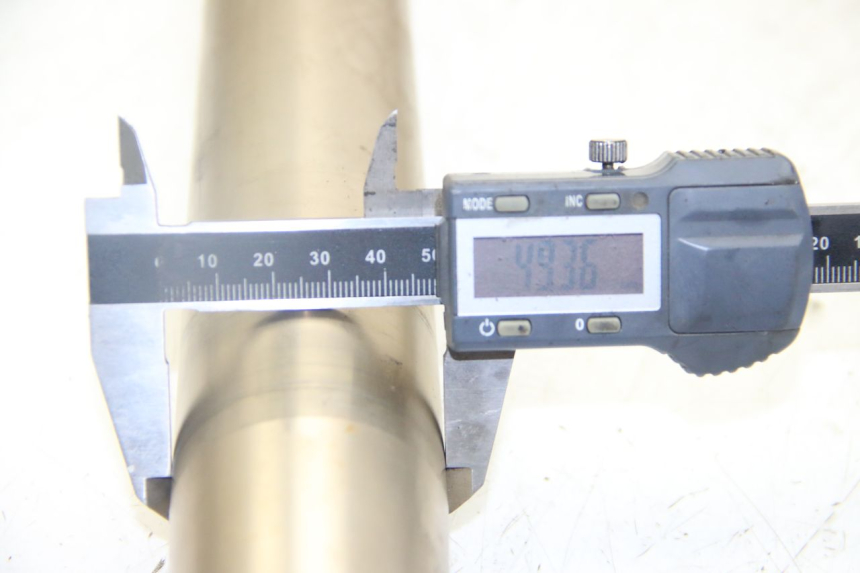 photo de FORK TUBE KAWASAKI KX 85 (2001 - 2013) - Additional view of the item