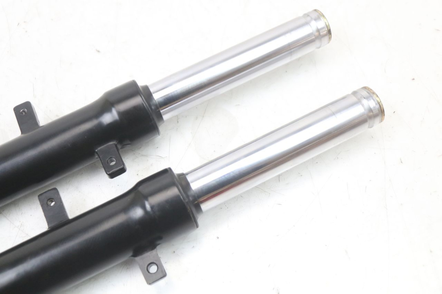 photo de FORKS LEG KYMCO SUPER 8 125 (2008 - 2015)