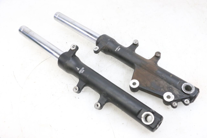 photo de FORKS LEG PIAGGIO NEW TYPHOON 50 (2018 - 2021) - Fixing points details