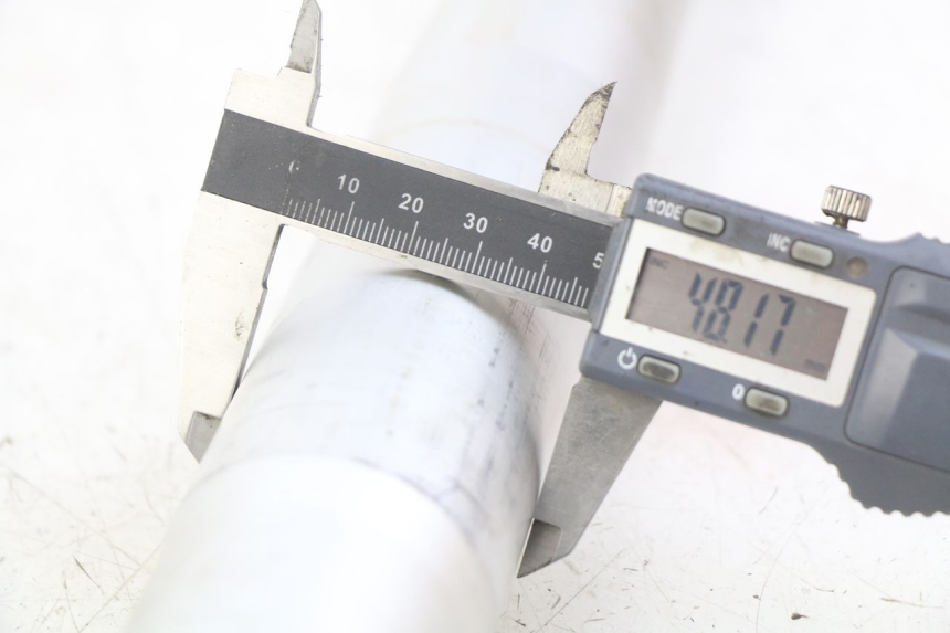 photo de FORK TUBE APOLLO RFZ 150