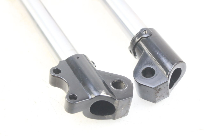 photo de FORK TUBE APOLLO RFZ 150