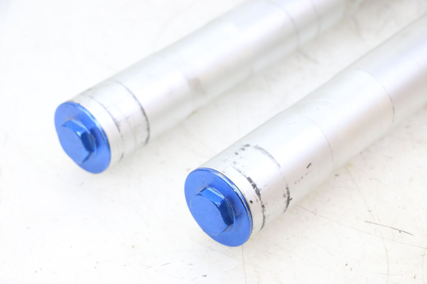 photo de FORK TUBE APOLLO RFZ 150