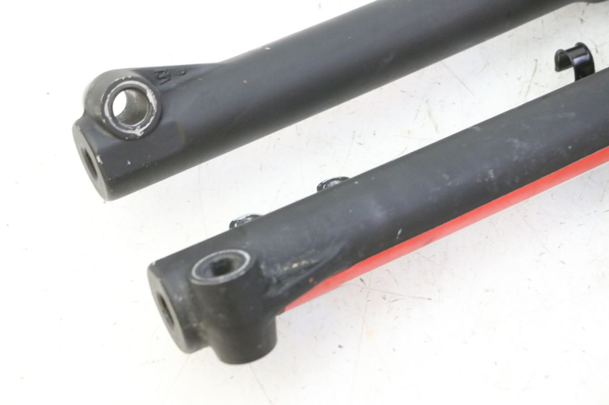 photo de FORKS LEG APOLLO RFZ 125