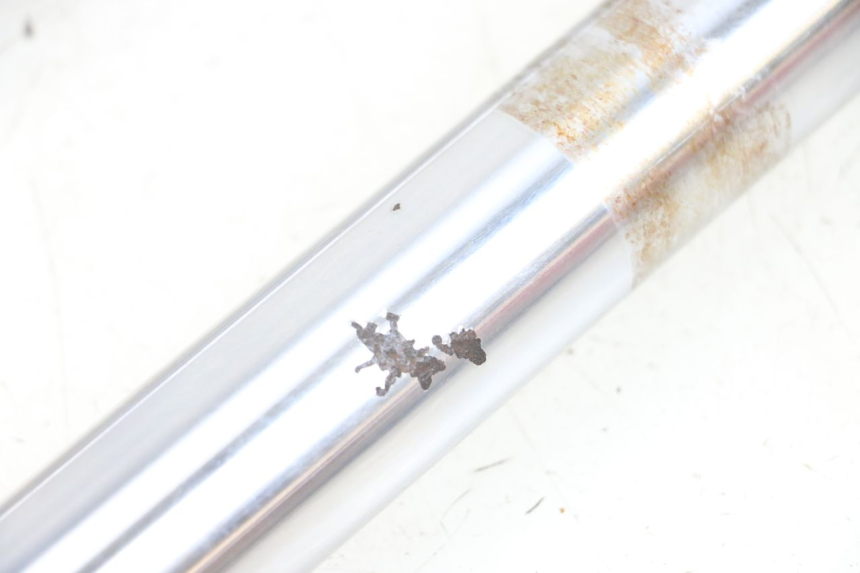photo de FORKS LEG SUZUKI TS X 80 (1984 - 1988)