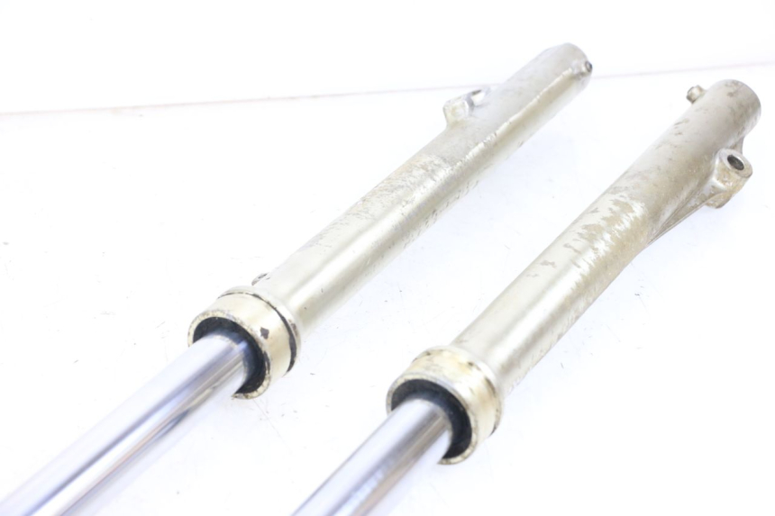 photo de FORKS LEG SUZUKI TS X 80 (1984 - 1988)