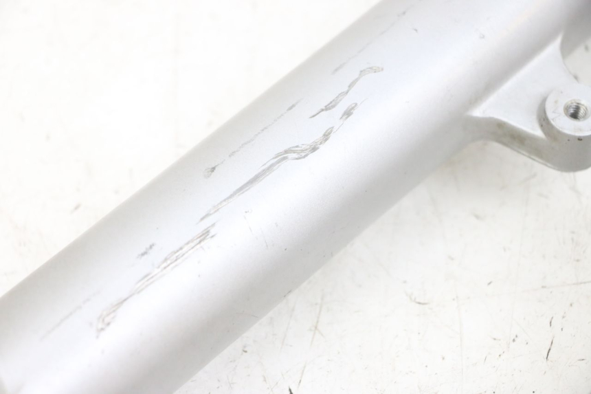 photo de FORKS LEG DAELIM VJ ROADWIN FI 125 (2008 - 2017) - Additional view of the item