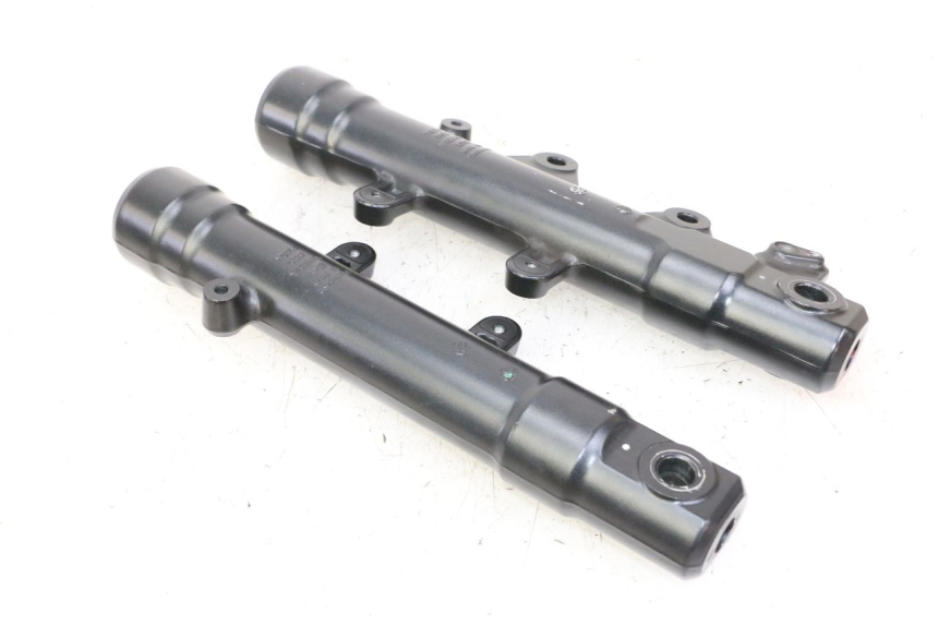 photo de FORKS LEG YAMAHA XMAX X-MAX 125 (2021 - 2025)