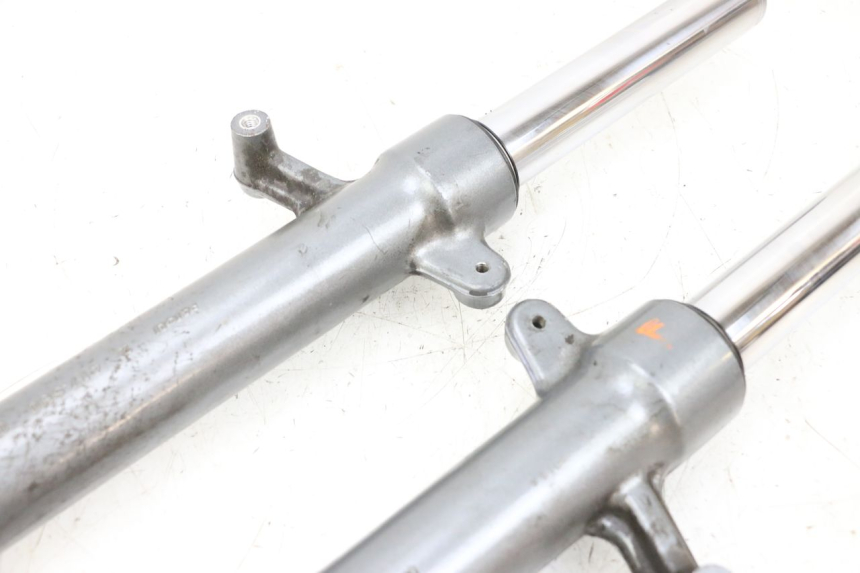 photo de FORK TUBE YAMAHA XMAX X-MAX 125 (2006 - 2009) - Markings and original references