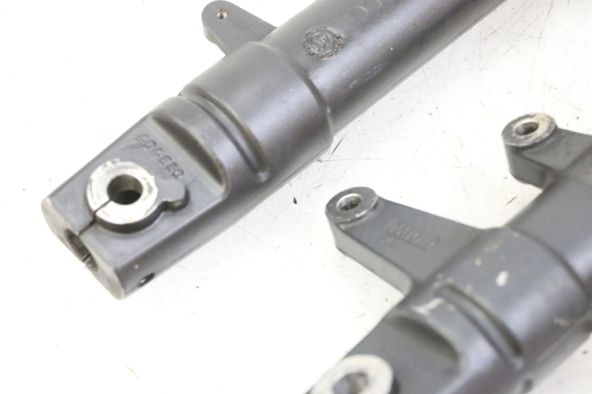 photo de FORKS LEG YAMAHA TZR 50 (2008 - 2016)