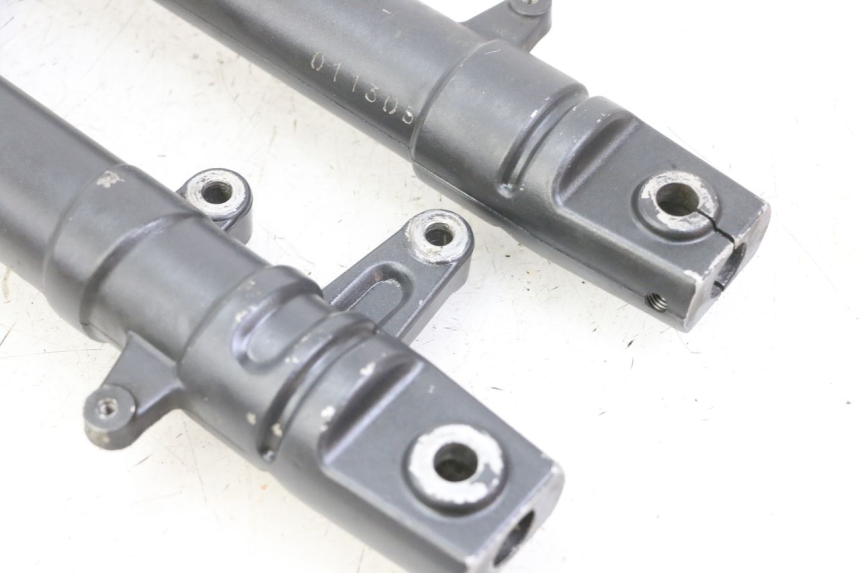 photo de FORKS LEG YAMAHA TZR 50 (2008 - 2016)