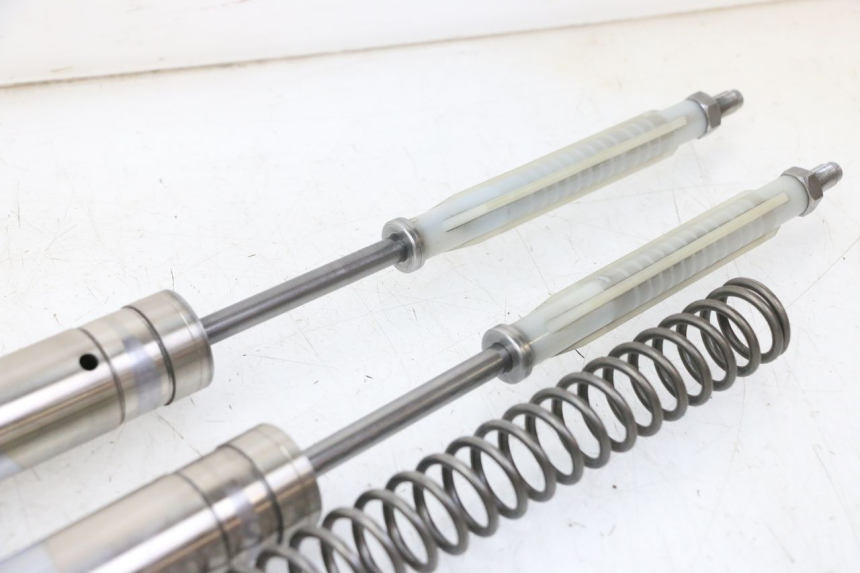 photo de Fork tube YAMAHA YZ 85 (2002 - 2018)