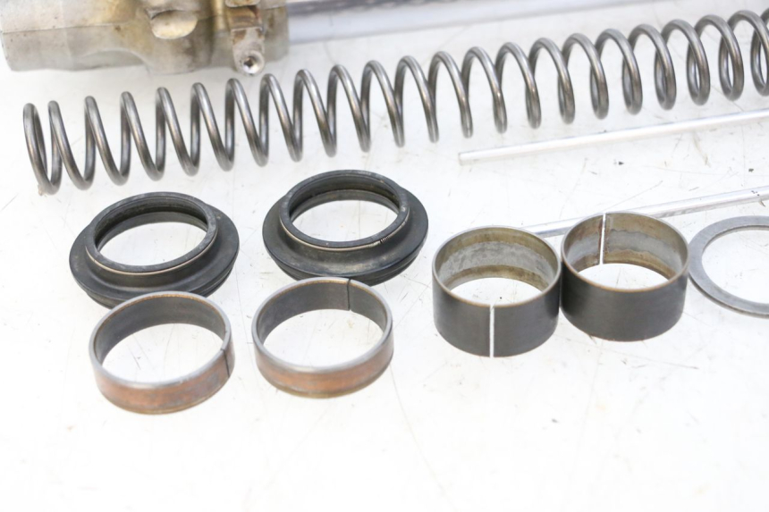 photo de Fork tube YAMAHA YZ 85 (2002 - 2018)