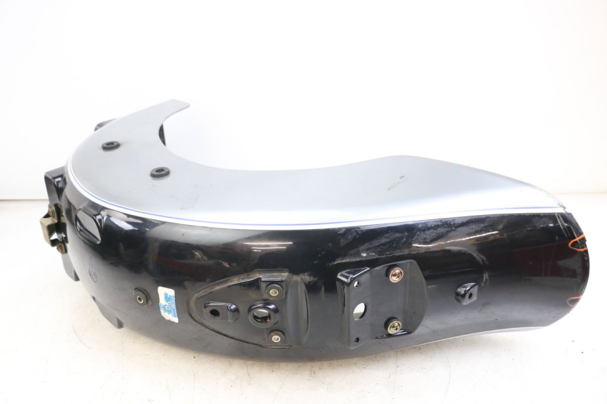 photo de Rear mudguard HYOSUNG GV AQUILA 125 (2000 - 2004)