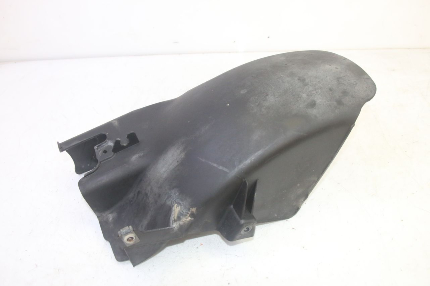 photo de REAR FENDER PIAGGIO MP3 HPE 350 (2018 - 2020) - Zoom on usage condition