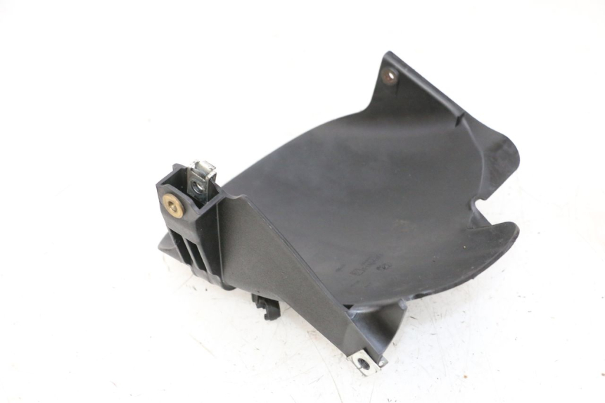 photo de REAR FENDER PIAGGIO MP3 HPE 300 (2019 - 2026) - Component detail