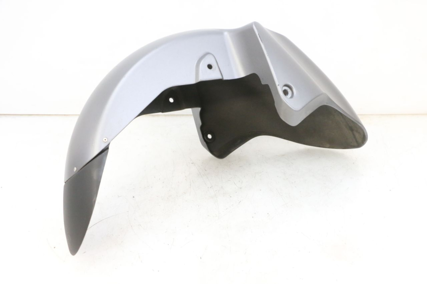 photo de FRONT MUDGUARD SUZUKI BURGMAN 650 (2013 - 2020)
