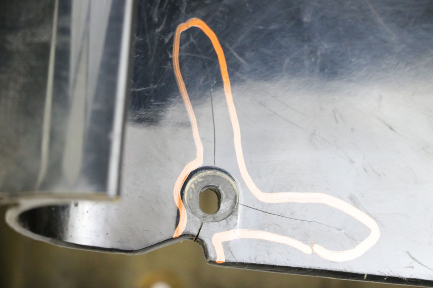 photo de FRONT FENDER KAWASAKI GPZ RX 1000 (1986 - 1988) - Alternative perspective