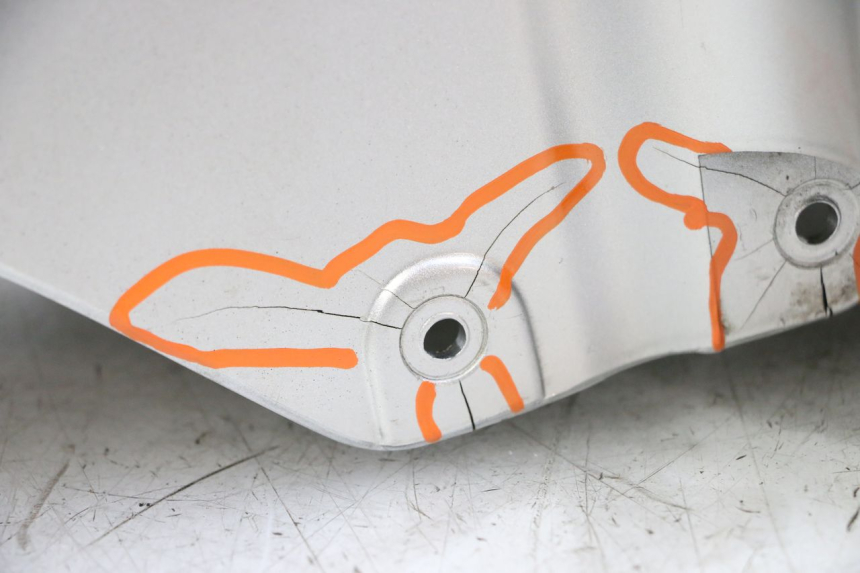 photo de FRONT FENDER KAWASAKI ZR7 ZR-7 S 750 (1999 - 2004)