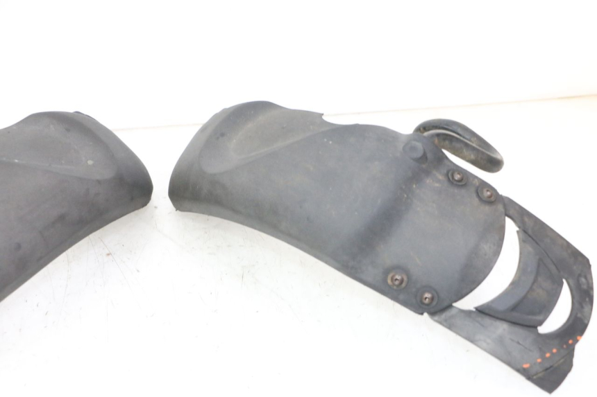 photo de FRONT FENDER PIAGGIO MP3 LT 300 (2010 - 2016)