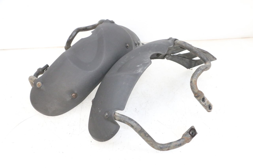 photo de FRONT FENDER PIAGGIO MP3 RL 250 (2007 - 2010) - Additional view of the item