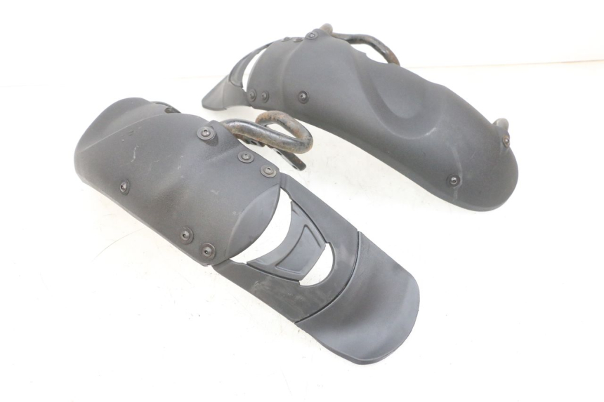 photo de FRONT FENDER PIAGGIO MP3 RL 250 (2007 - 2010) - Surface and material condition