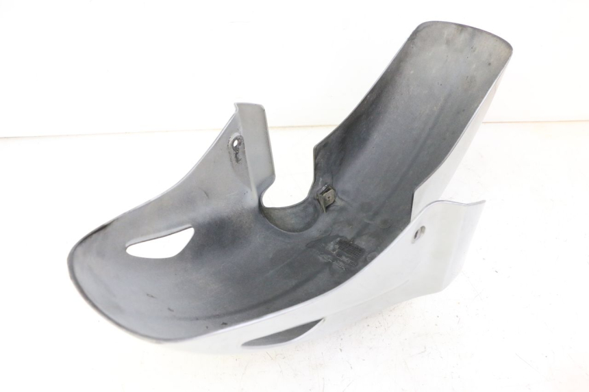 photo de FRONT FENDER HONDA NTV DEAUVILLE 650 (2001 - 2006) - Zoom on usage condition