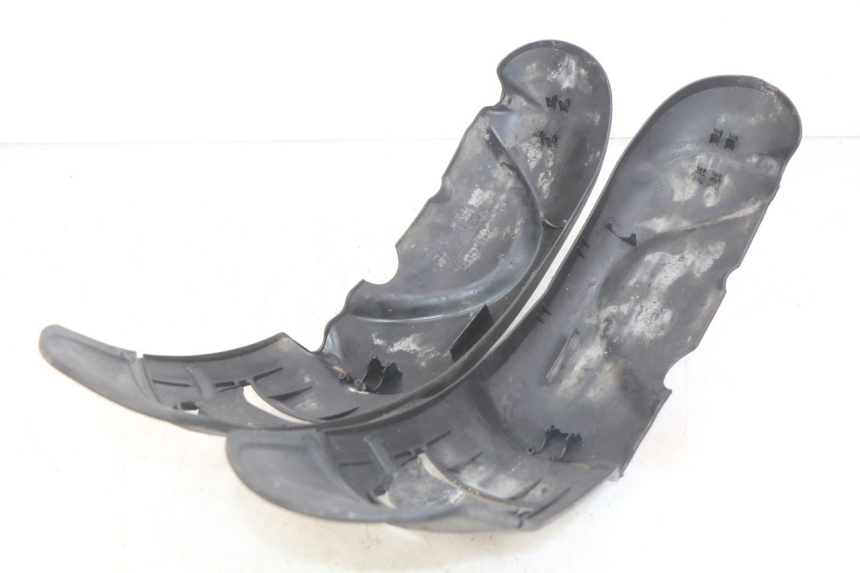 photo de FRONT FENDER PIAGGIO MP3 LT 400 (2007 - 2012)