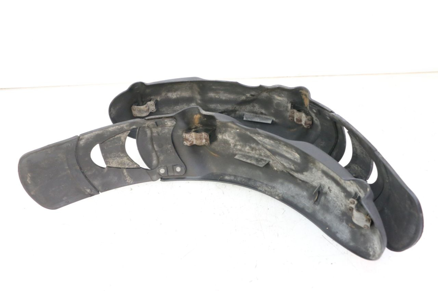 photo de FRONT FENDER PIAGGIO MP3 LT 400 (2007 - 2012)