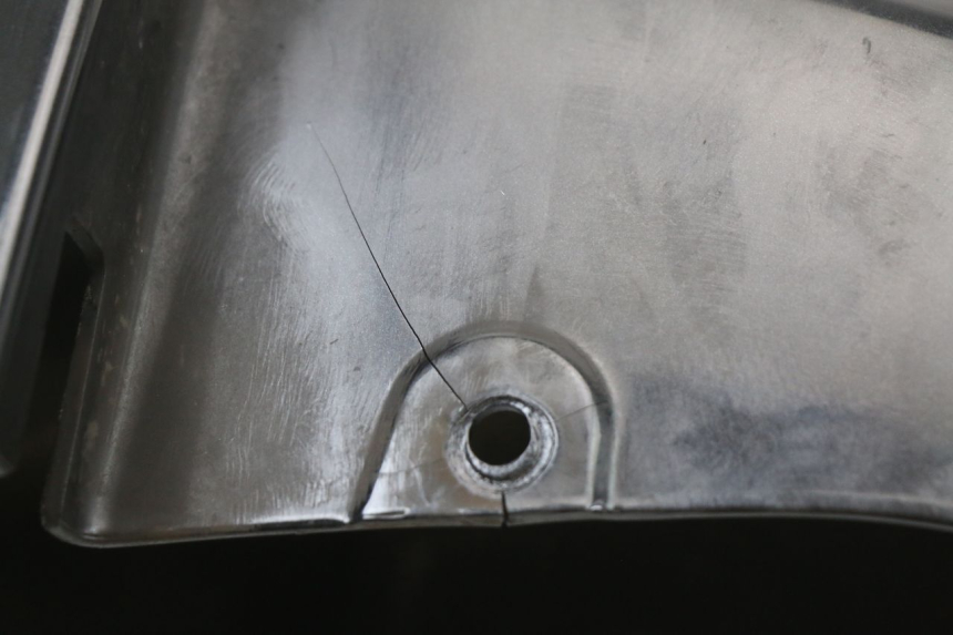 photo de FRONT MUDGUARD SUZUKI UH BURGMAN 125 (2002 - 2006)