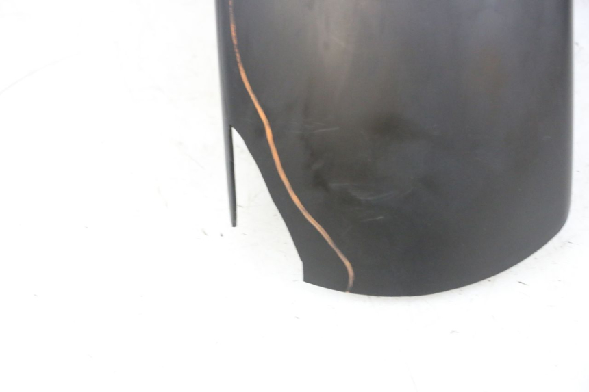 photo de FRONT FENDER YAMAHA XMAX X-MAX 125 (2006 - 2009) - Fixing points details