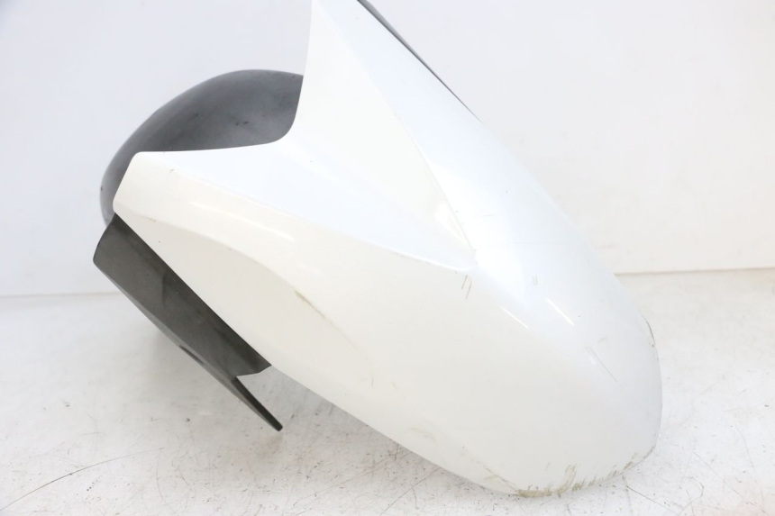 photo de FRONT FENDER YAMAHA X-MAX XMAX 125 (2010 - 2013) - High-resolution close-up