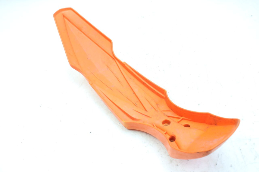 photo de FRONT FENDER ZHEJIANG XMOTOS XB-81 50