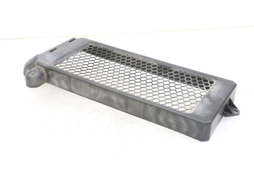photo de RADIATOR COVER HONDA VT C2 SHADOW 750 (1997 - 2001)