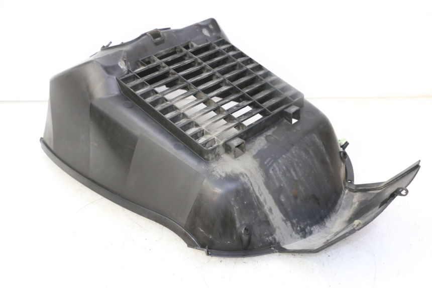 photo de RADIATOR COVER PEUGEOT SATELIS 125 (2013 - 2018)