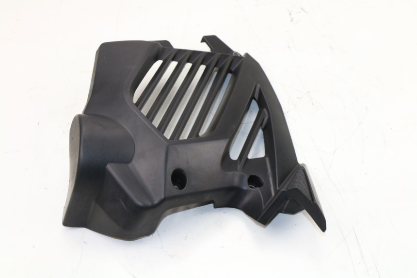 photo de RADIATOR COVER YAMAHA TRICITY 125 (2012 - 2016)
