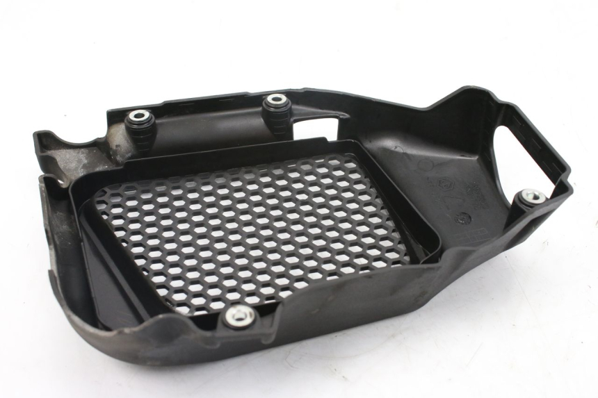 photo de RADIATOR GRILLE PIAGGIO VESPA GTS IGET ABS 125 (2017 - 2023)