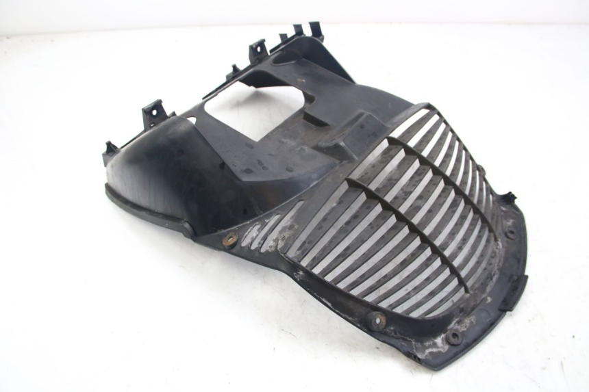 photo de RADIATOR GRILLE YAMAHA XMAX X-MAX 125 (2006 - 2009) - Surface and material condition