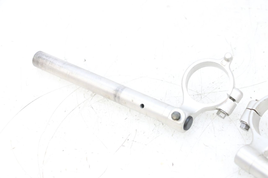 photo de HANDLEBAR SUZUKI GSXR GSX-R 1000 (2003 - 2004) - Surface and material condition