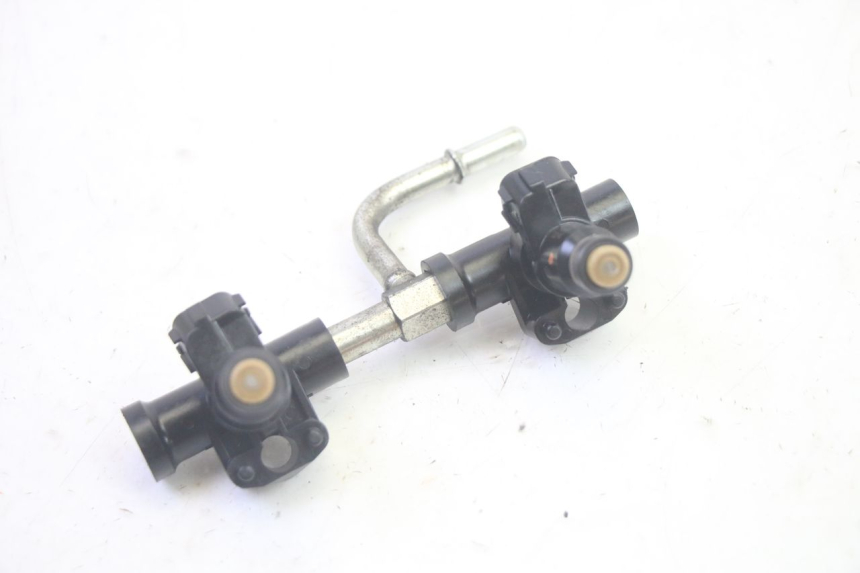 photo de FUEL INJECTOR SUZUKI BURGMAN EXECUTIVE ABS 650 (2006 - 2012) - Surface and material condition