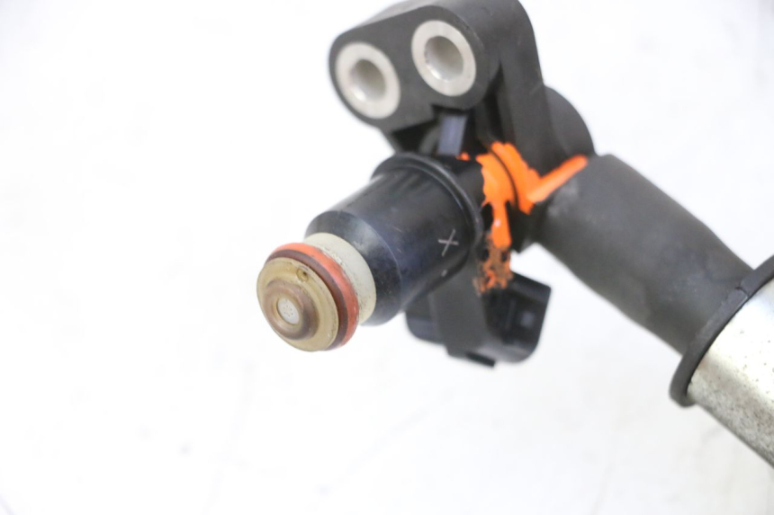 photo de INJECTOR HONDA FES S-WING SWING ABS 125 (2007 - 2015)