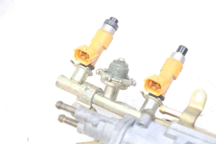 photo de FUEL INJECTOR YAMAHA FZ6 N FAZER 600 (2004 - 2006)