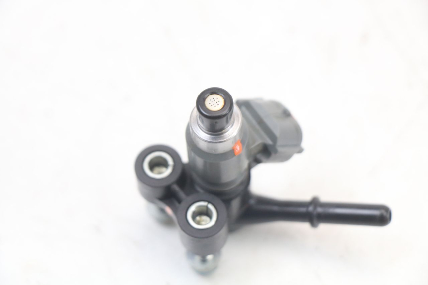 photo de FUEL INJECTOR HONDA CRF R 250 (2020 - 2021)