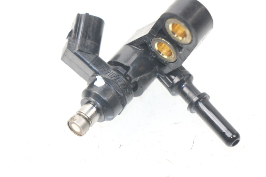 photo de INJECTOR HONDA PCX (JF47) 125 (2012 - 2013)