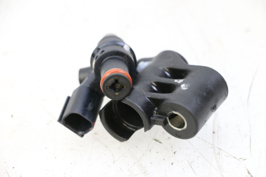photo de FUEL INJECTOR SYM JOYMAX 250 (2013 - 2017)