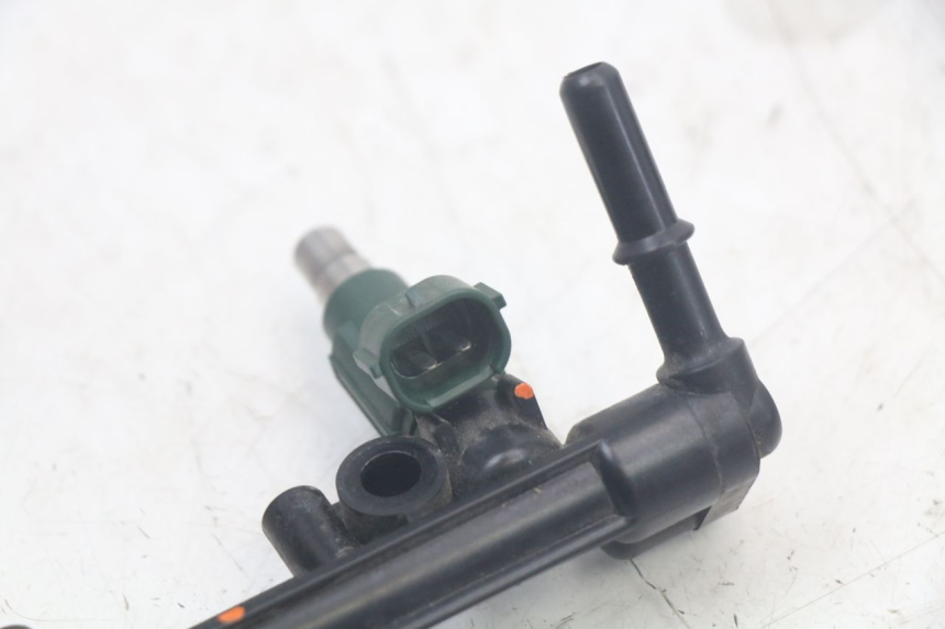 photo de FUEL INJECTOR KAWASAKI ER-6 ER6 N 650 (2012 - 2016)