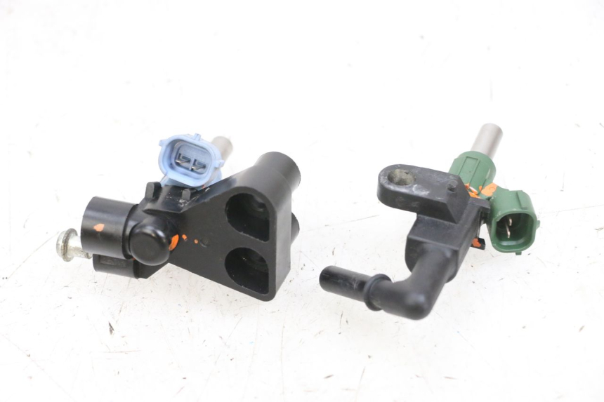 photo de FUEL INJECTOR KAWASAKI KXF KX-F 250 (2017 - 2019) - Surface and material condition